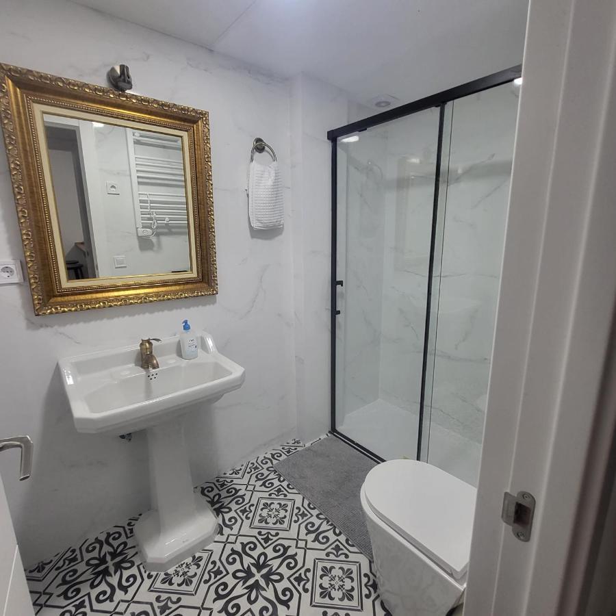 Appartement Volpi Mazzo à Madrid Extérieur photo