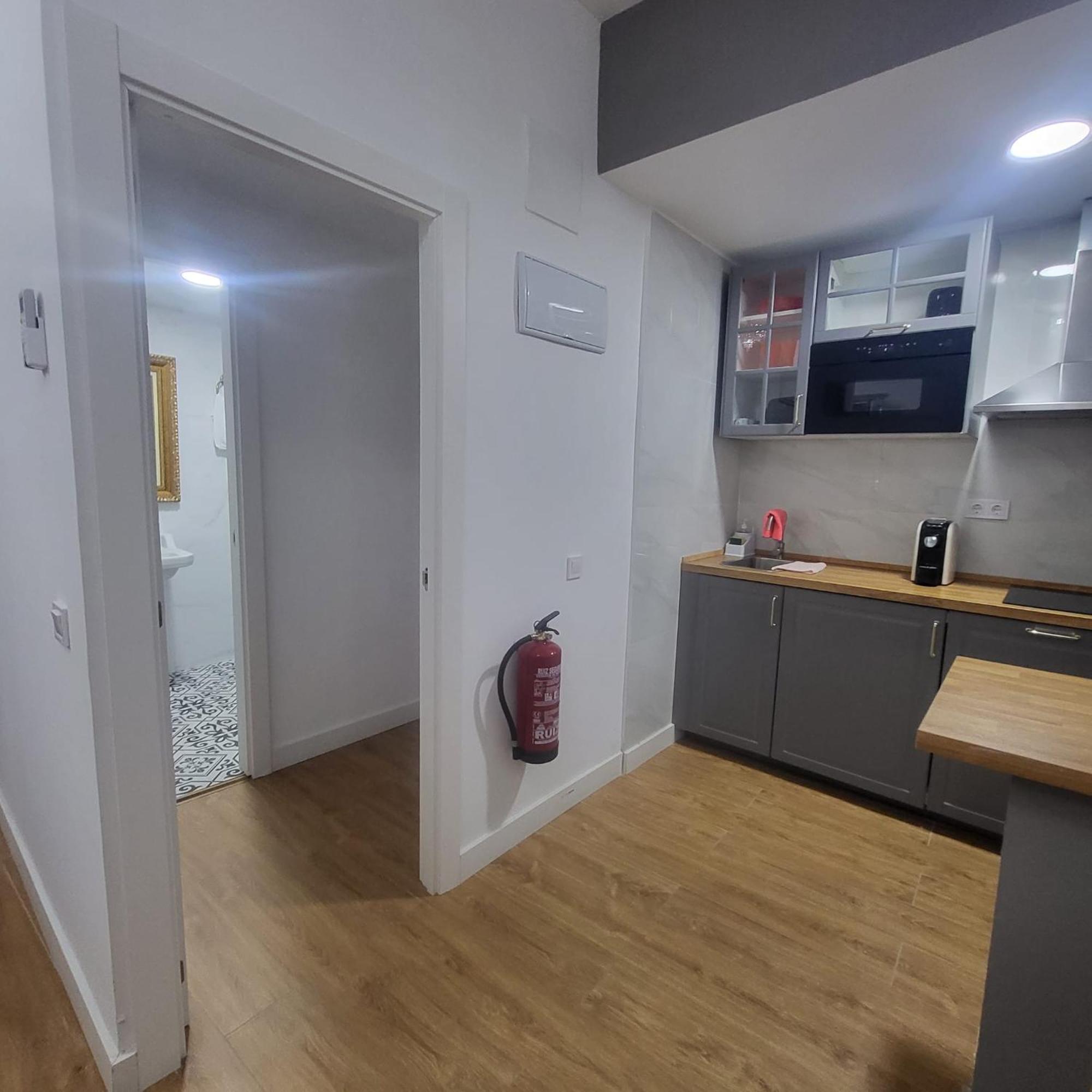 Appartement Volpi Mazzo à Madrid Extérieur photo
